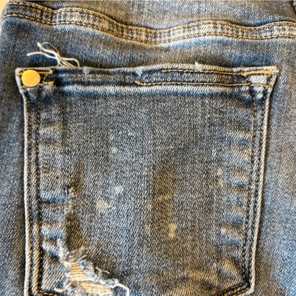 Judy Blue boyfriend fit distressed jeans size 5/27 - Picture 4 of 9